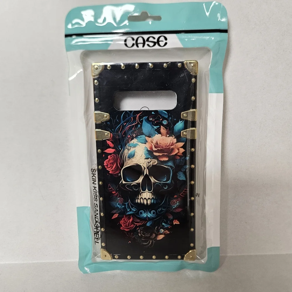 Samsung S10 Skull Design Phone Case - Black